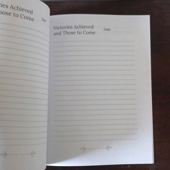 I Choose Victory 90-Day Journal, 8.5" x 11" - Signed by Author - Picture 5 of 6